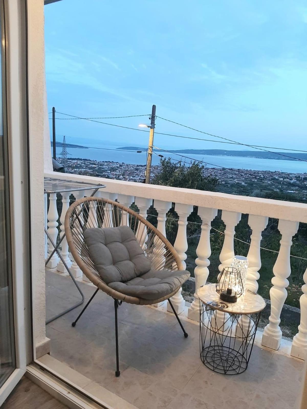 Kaštel Stari Apartment Natali מראה חיצוני תמונה
