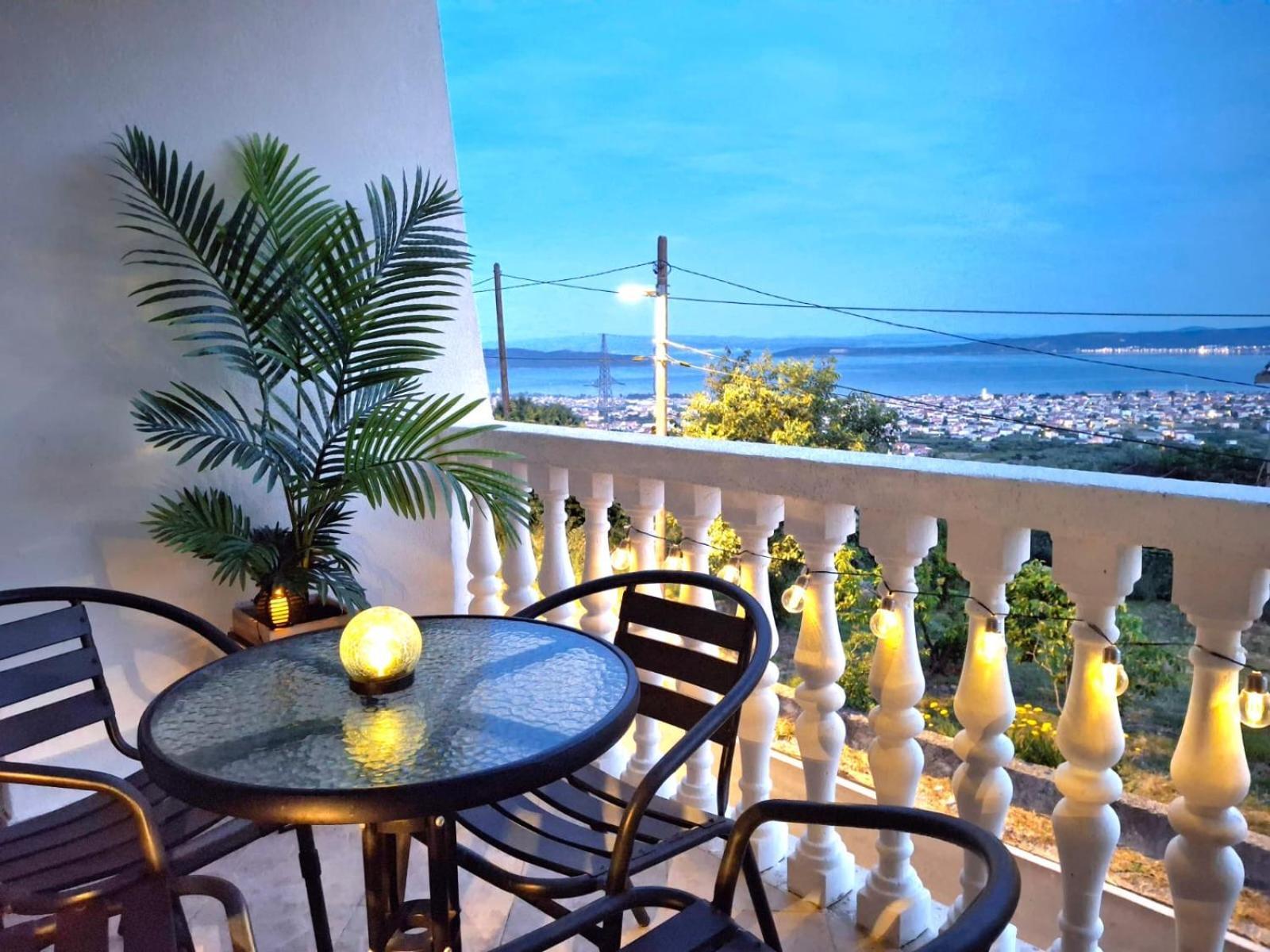 Kaštel Stari Apartment Natali מראה חיצוני תמונה